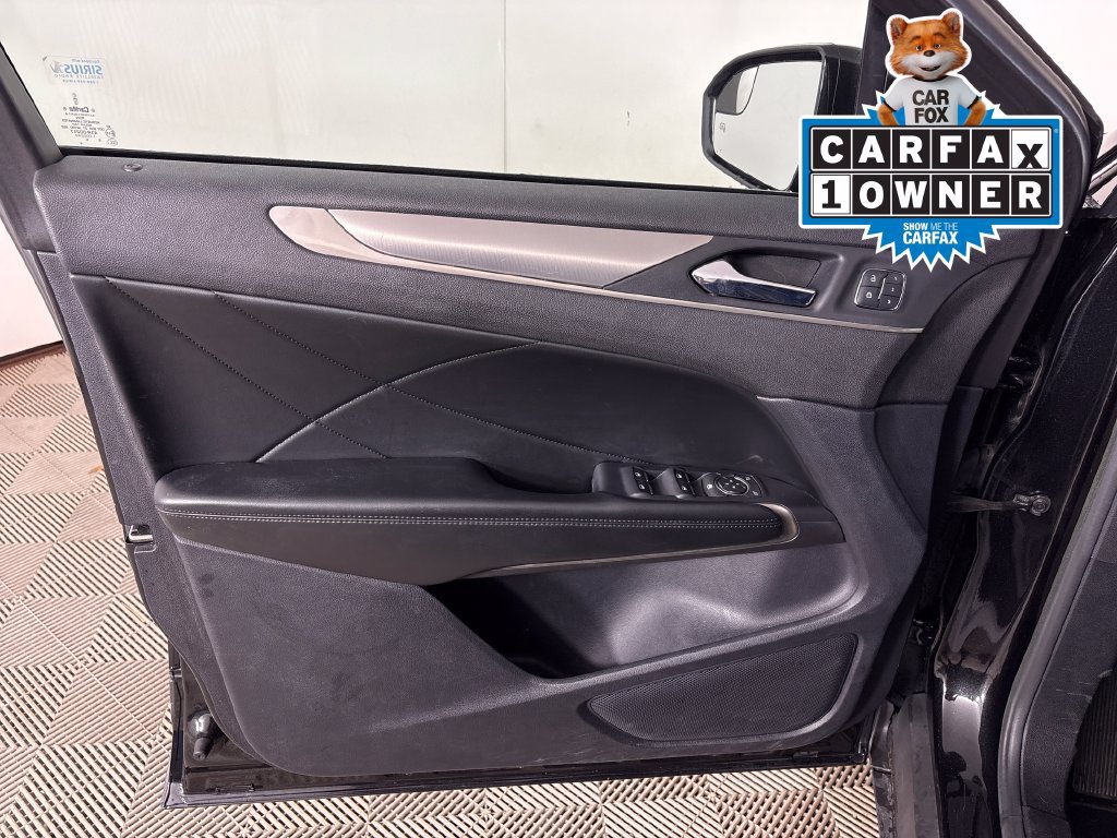 Used 2015 Lincoln MKC FWD image 16