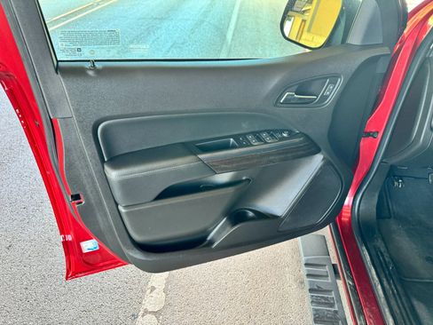 Used 2021 GMC Canyon Elevation w/ Trailering Package AWD/4WD image 7