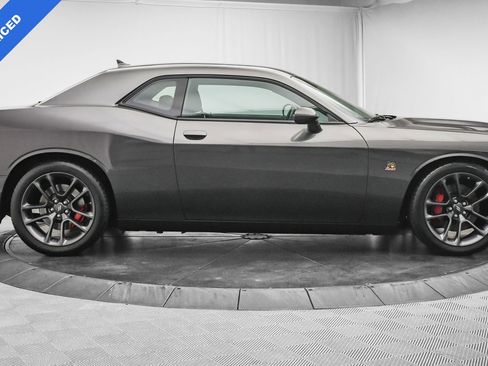 Used 2023 Dodge Challenger R/T Scat Pack image 9
