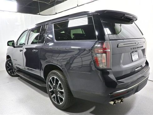 Certified 2022 Chevrolet Suburban RST w/ Sport Performance Package image 7