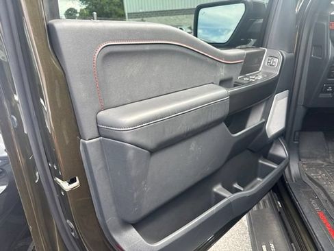 Used 2025 Ford F150 Raptor AWD/4WD image 25