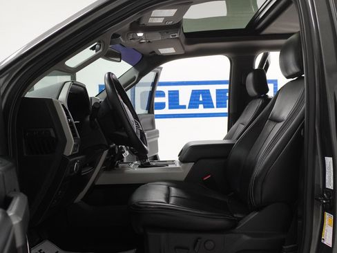Used 2019 Ford F150 Lariat RWD image 5