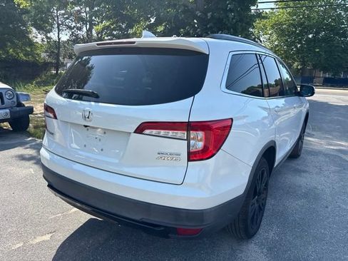 Used 2021 Honda Pilot Special Edition image 3