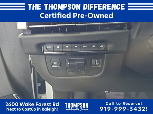 Certified 2025 Cadillac Escalade ESV Sport Platinum AWD/4WD image 24