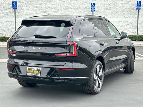 New 2025 Volvo EX90 Plus image 5