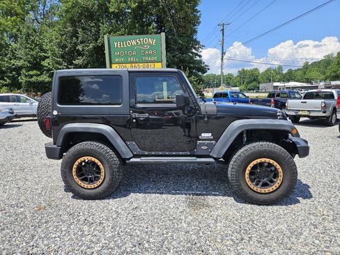Used 2015 Jeep Wrangler Sport AWD/4WD image 1