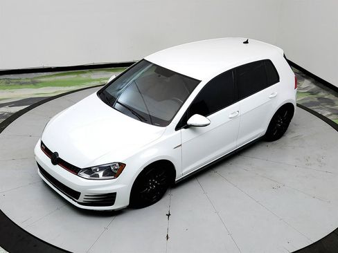 Used 2017 Volkswagen GTI S FWD image 30