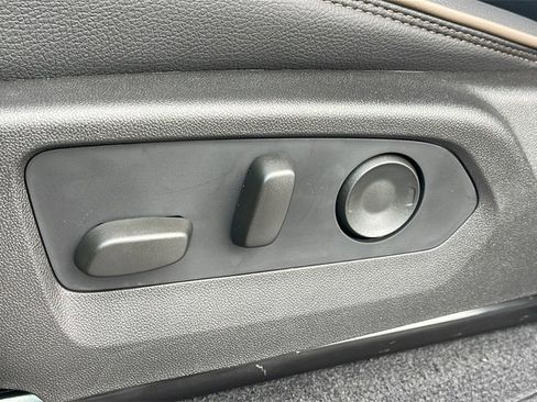 New 2026 GMC Canyon Denali image 12