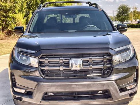 Used 2024 Honda Ridgeline Black Edition image 7