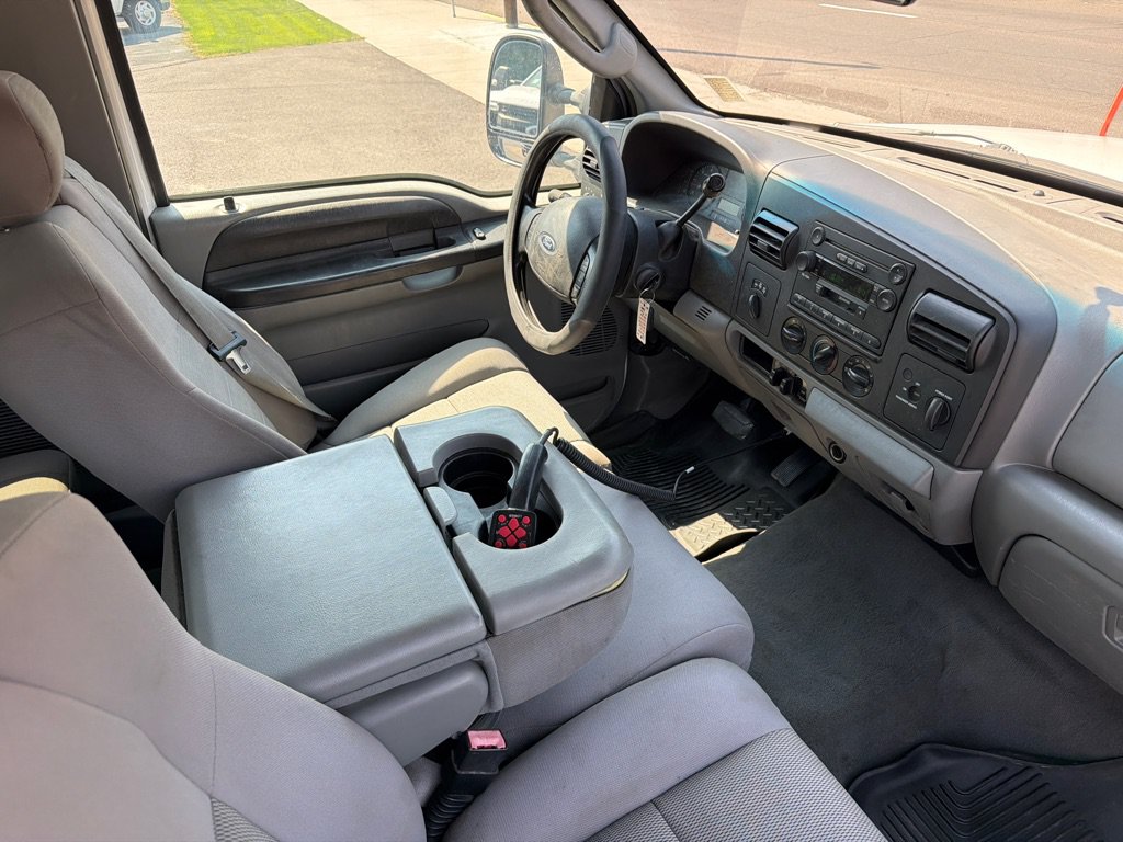 Used 2005 Ford F250 4x4 SuperCab Super Duty image 7
