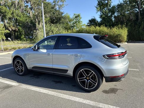 Used 2020 Porsche Macan AWD/4WD image 5