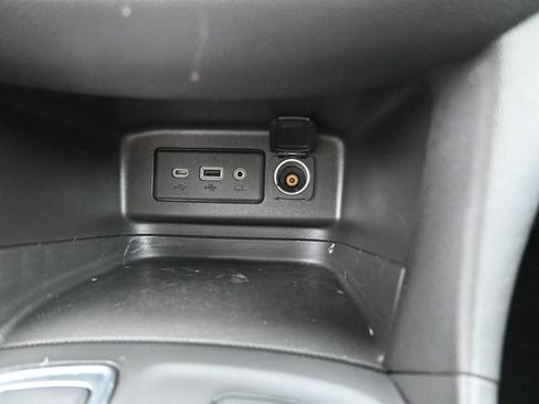 Used 2024 Chevrolet Equinox LT AWD/4WD image 31