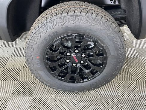 New 2026 GMC Canyon Elevation image 16