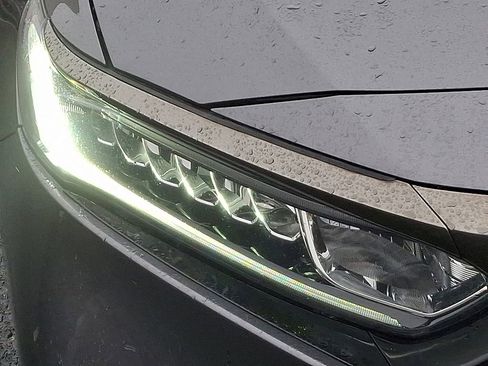 Used 2020 Honda Accord Sport image 9