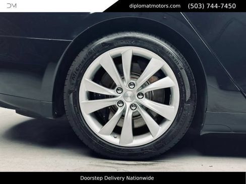 Used 2014 Tesla Model S RWD image 38
