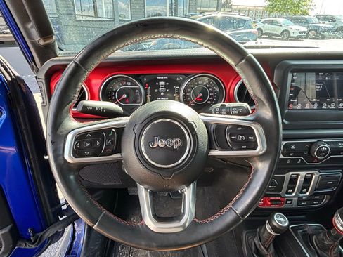 Used 2018 Jeep Wrangler Rubicon w/ Steel Bumper Group AWD/4WD image 9