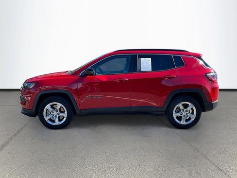 Certified 2023 Jeep Compass Latitude w/ Convenience Group image 4