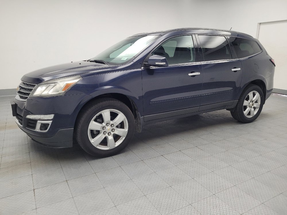 Used 2017 Chevrolet Traverse LT w/ Style and Technology Package AWD/4WD image 2