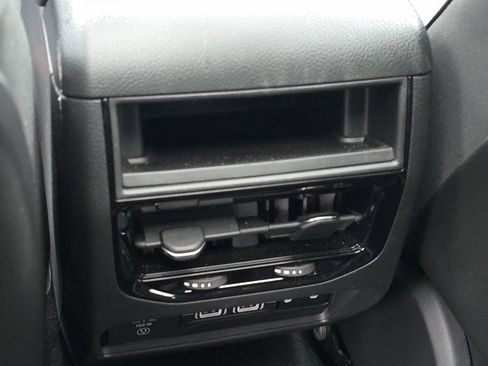 Used 2025 Jeep Grand Cherokee Limited 4xe image 17