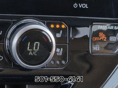 Used 2023 Toyota Highlander Platinum image 29