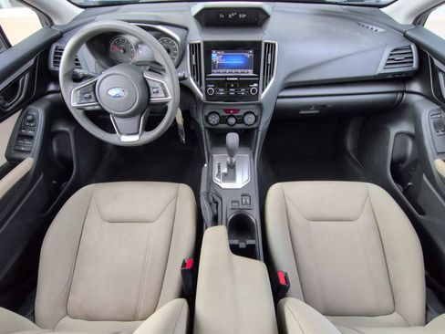 Used 2018 Subaru Impreza 2.0i Premium image 13