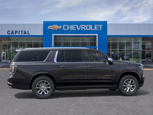 New 2026 Chevrolet Suburban Premier AWD/4WD image 5