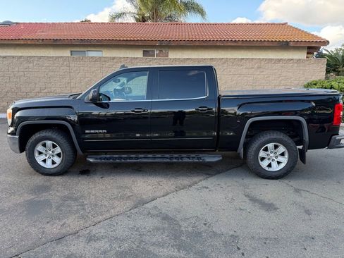 Used 2015 GMC Sierra 1500 SLE w/ SLE Value Package RWD image 9