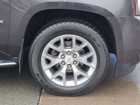 Used 2018 GMC Yukon SLT w/ Open Road Package image 8