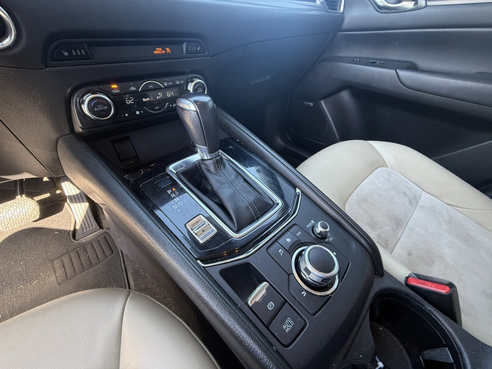 Used 2018 MAZDA CX-5 Touring w/ Preferred Equipment Package AWD/4WD image 16