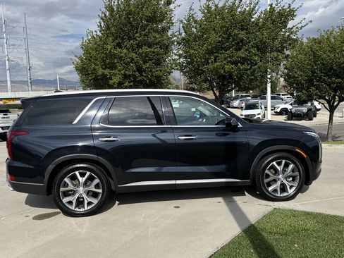 Used 2022 Hyundai Palisade SEL w/ Premium Package AWD/4WD image 6