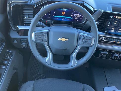 New 2026 Chevrolet Silverado 1500 LT w/ Z71 Off-Road Package image 8