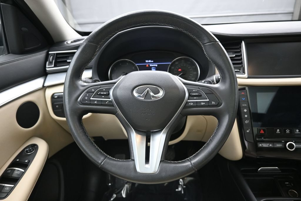 Used 2019 INFINITI QX50 Luxe w/ Navigation Package AWD/4WD image 13