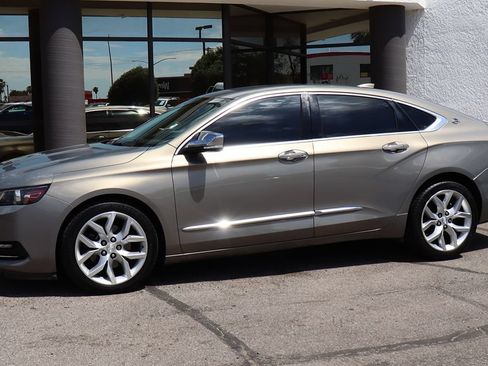 Used 2019 Chevrolet Impala Premier FWD image 7