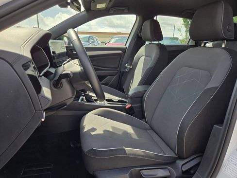 Used 2025 Volkswagen Jetta Sport FWD image 23
