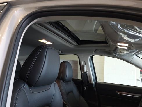 New 2025 MAZDA CX-5 AWD 2.5 S w/ Premium Plus Pkg image 23