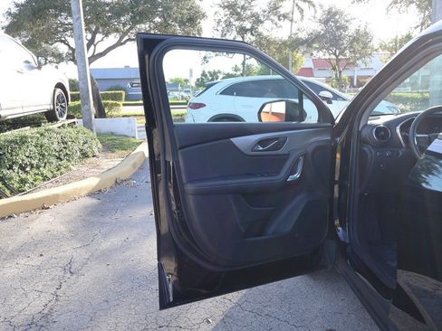 Used 2023 Chevrolet Blazer LT image 20