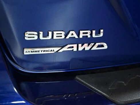 Used 2024 Subaru Crosstrek 2.0i Premium image 12