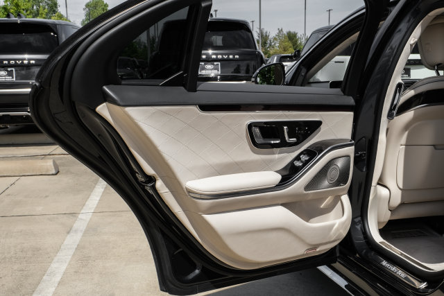 Used 2021 Mercedes-Benz S 580 4MATIC Sedan image 53
