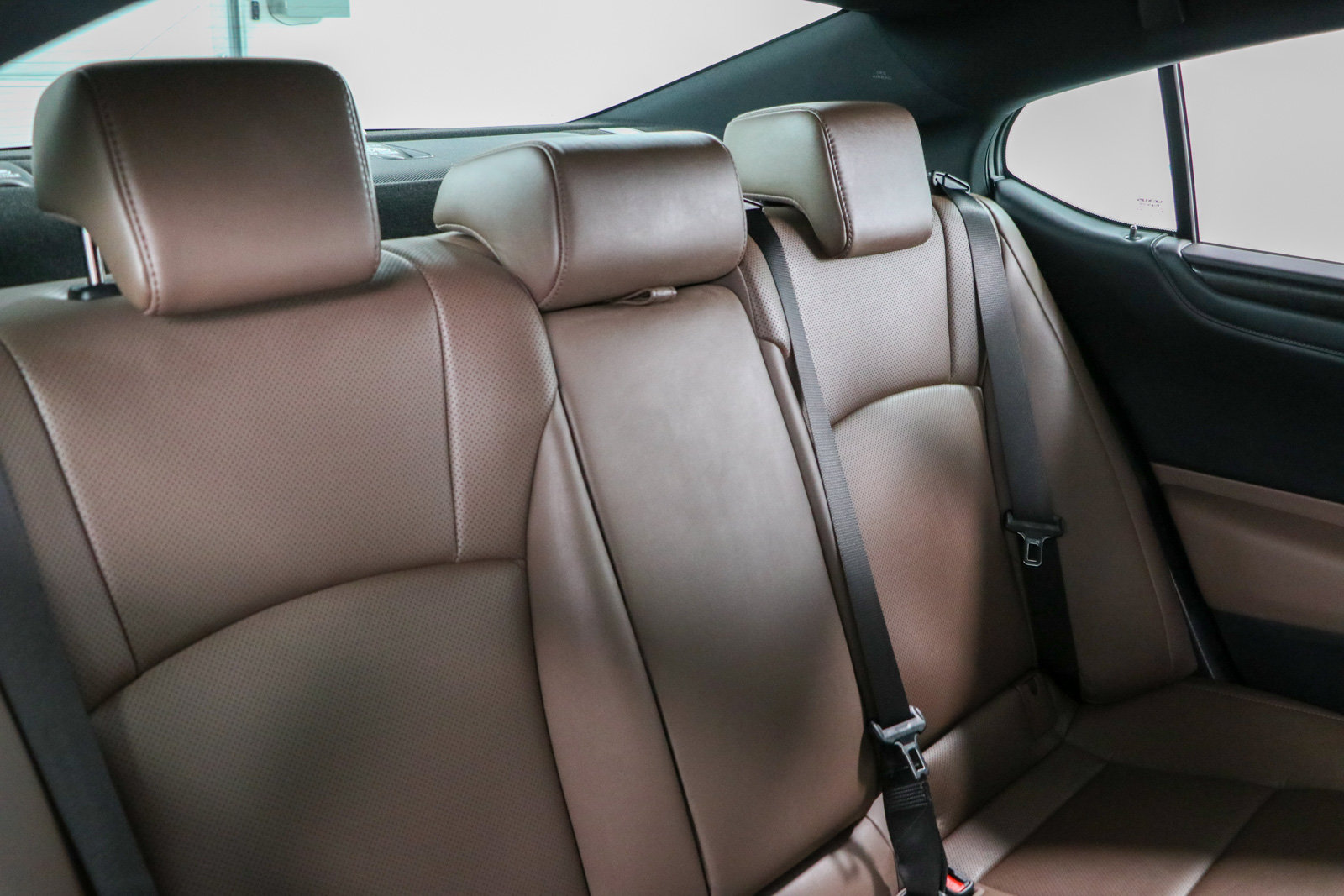 Used 2024 Lexus ES 350 w/ Premium Package FWD image 27