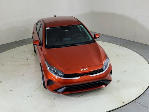 Used 2023 Kia Forte LXS w/ LXS Technology Package image 14