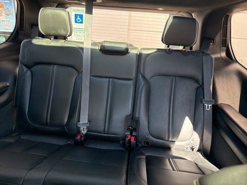 Used 2022 Jeep Grand Wagoneer Series II image 31