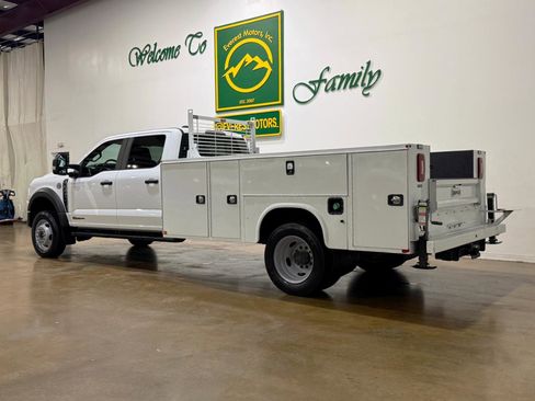 Used 2023 Ford F450 XL image 6