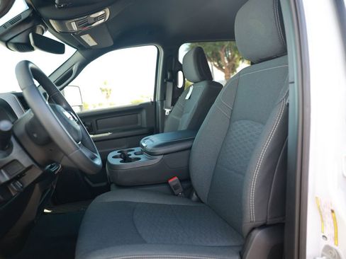 New 2026 RAM 2500 Tradesman AWD/4WD image 17