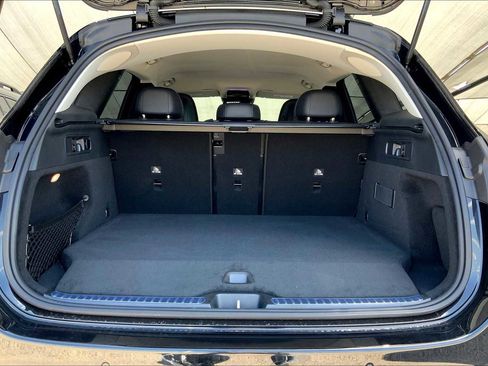 New 2025 Mercedes-Benz GLC 350e GLC 350e image 14