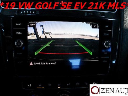 Used 2019 Volkswagen e-Golf SE w/ Driver Assistance Package image 20