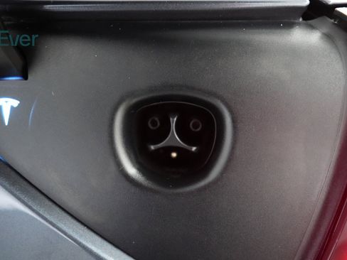 Used 2022 Tesla Model 3 Long Range image 24