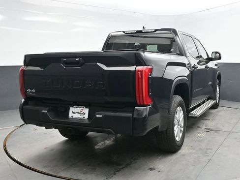 Used 2022 Toyota Tundra SR5 AWD/4WD image 6