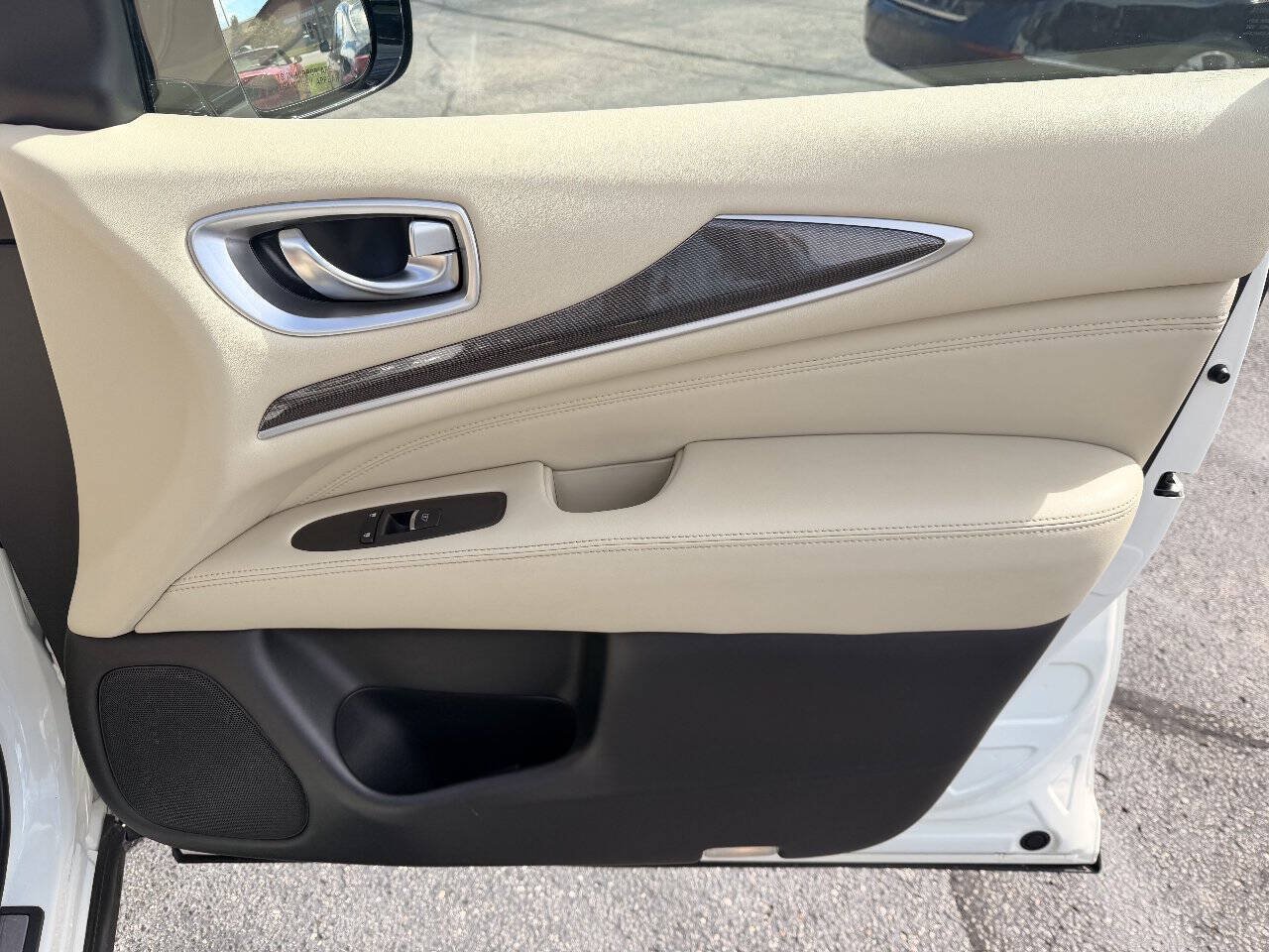 Used 2018 INFINITI QX60 FWD image 21
