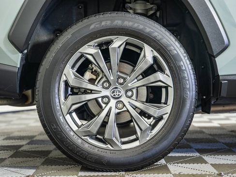 Certified 2022 Toyota RAV4 XLE Premium image 20