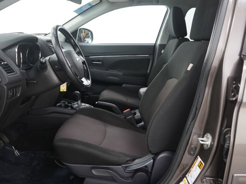 Used 2017 Mitsubishi Outlander Sport ES image 22